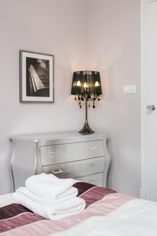Executive 2-bedroom Apartment